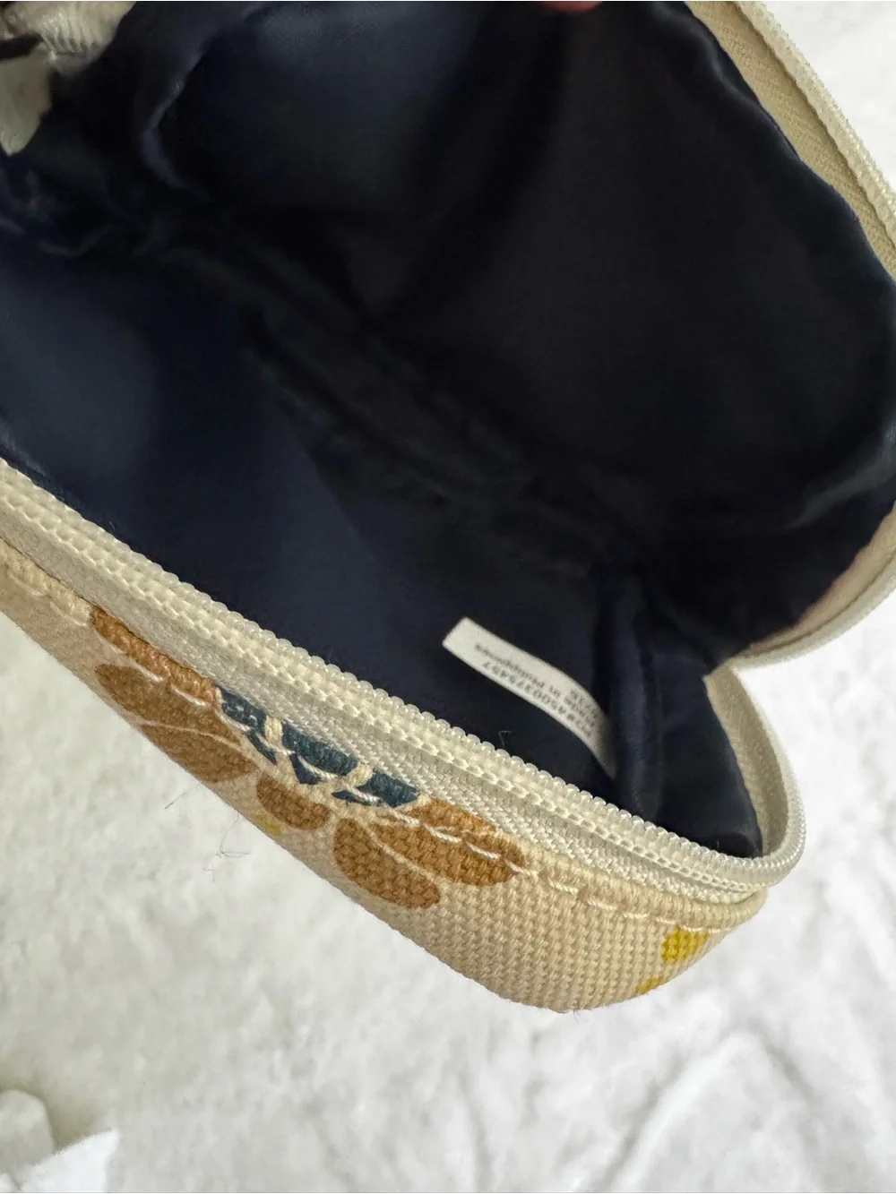 Primrose Hill London 4x6 Cream Brown Blue Floral Zip Makeup Jewelry Toiletry Bag - Picture 8 of 9
